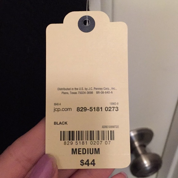 NWT Hooded Vest - Picture 5 of 5